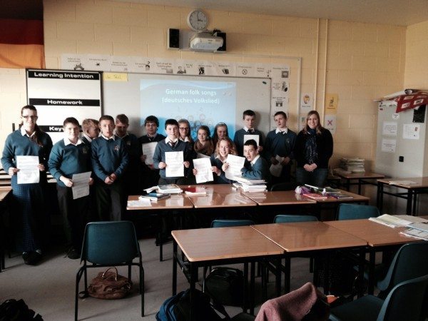 1st Year Students Singing German Folk Songs