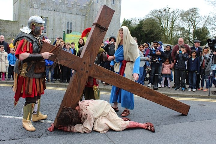 Jesus Falls : Desmond College's The Way of the Cross Newcastle West Good Friday April 2015