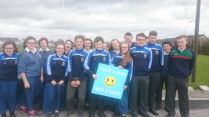 Third Year Students Walk a Mile with a Smile for Active Week